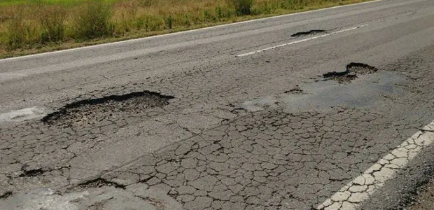 Con plata, pero sin rutas
