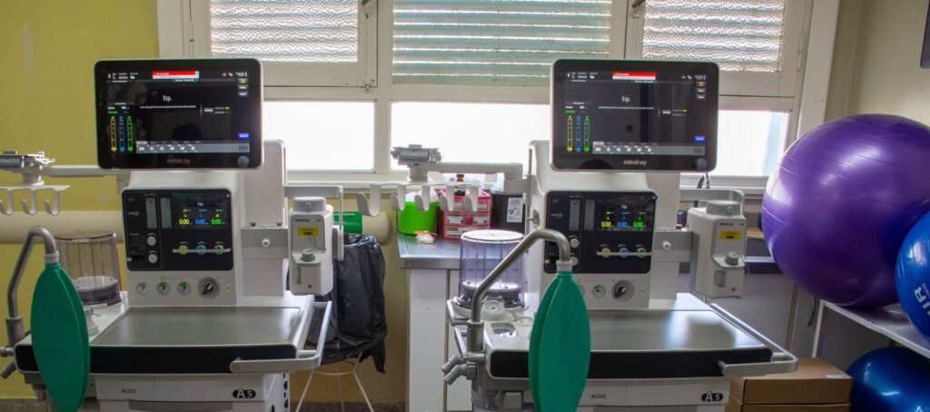Equipamiento para el Hospital Orellana